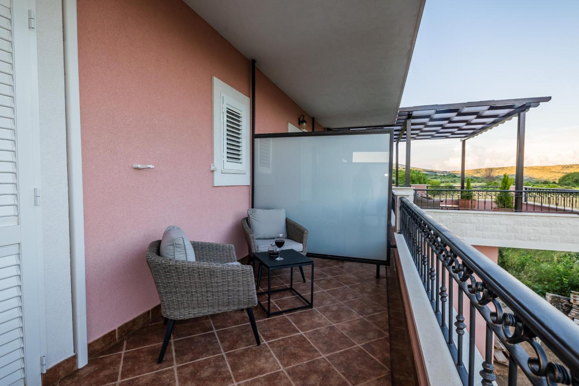 San Mihael Luxury Rooms 1 Dugopolje Kültér fotó