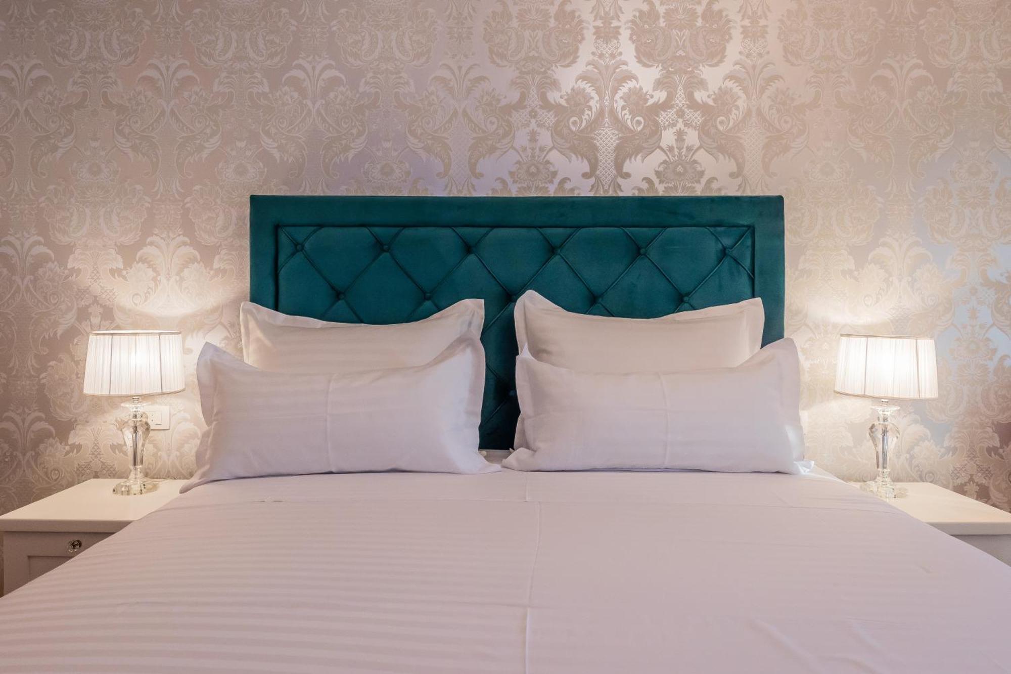 San Mihael Luxury Rooms 1 Dugopolje Szoba fotó